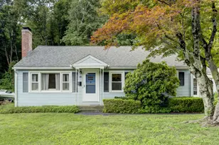 512 Pleasant St, Windham, CT 06226 - Photo 2