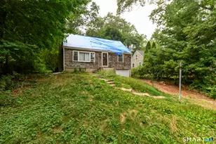 34 Deepwood Ln, Norwalk, CT 06854 - Photo 4
