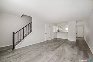 921 Hamilton Ave, Waterbury, CT 06706 - Photo 2