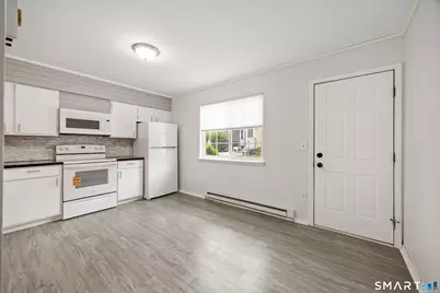 921 Hamilton Avenue #13, Waterbury, CT 06706 - Photo 6