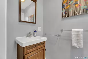 55 Wintergreen Dr, Waterford, CT 06385 - Photo 20
