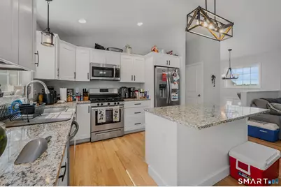 2 Julian's Circle, Sterling, CT 06377 - Photo 4