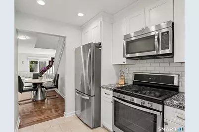 81 Wolfpit Avenue #A9, Norwalk, CT 06851 - Photo 8