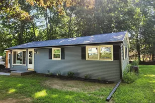 44 Richmond Rd, Putnam, CT 06260 - Photo 1
