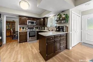 16 Indian Hill Rd, North Branford, CT 06472 - Photo 10