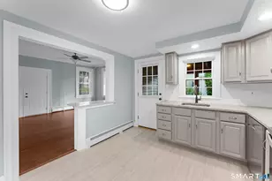 324 Main St, Portland, CT 06480 - Photo 2