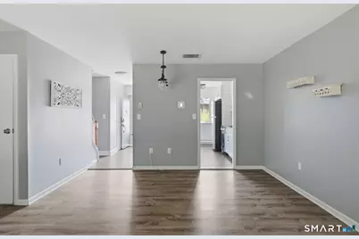 40 Chestnut Court #40, Cromwell, CT 06416 - Photo 10