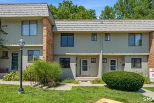 40 Chestnut Ct, Cromwell, CT 06416 - Photo 1