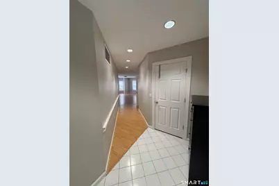 15 Highland Street #202, West Hartford, CT 06119 - Photo 2