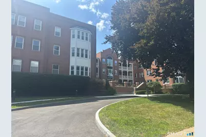15 Highland Street #202, West Hartford, CT 06119 - Photo 12