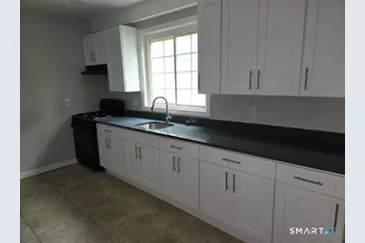86 Bidwell Street, Waterbury, CT 06710 - Photo 2