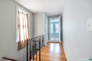 727 Brewster St, Bridgeport, CT 06606 - Photo 2