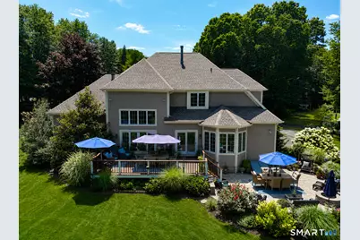 66 Nicole Drive, Glastonbury, CT 06073 - Photo 2