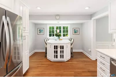 76 Comstock Hill Road, New Canaan, CT 06840 - Photo 14