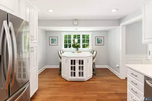 76 Comstock Hill Rd, New Canaan, CT 06840 - Photo 14