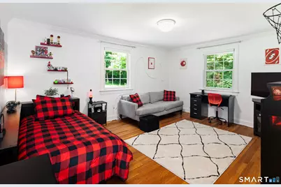76 Comstock Hill Road, New Canaan, CT 06840 - Photo 22