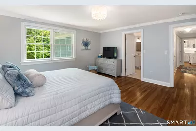 76 Comstock Hill Road, New Canaan, CT 06840 - Photo 20