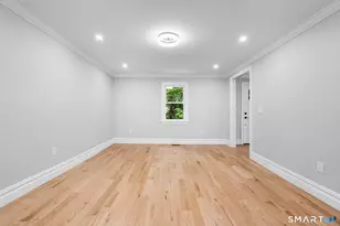28 Spruce Mountain Rd, Danbury, CT 06810 - Photo 10