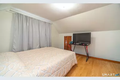 634 Bradley Street, East Haven, CT 06512 - Photo 16