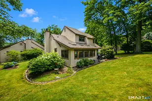 63 Byron Dr, Avon, CT 06001 - Photo 4