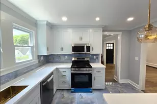 124 Woodbine St, Waterbury, CT 06705 - Photo 16