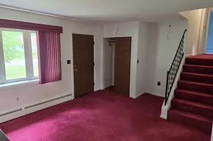 15 Russo Dr, Hamden, CT 06518 - Photo 2