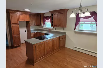15 Russo Drive, Hamden, CT 06518 - Photo 4