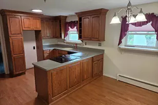 15 Russo Dr, Hamden, CT 06518 - Photo 4
