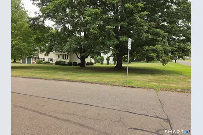 15 Russo Drive, Hamden, CT 06518 - Photo 12