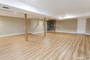 50 Fox Den Rd, Simsbury, CT 06092 - Photo 32