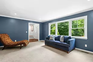 9 Nursery Ct, Norwalk, CT 06850 - Photo 4