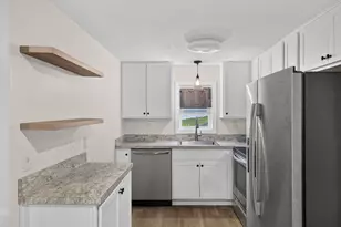 17 Grove St, New London, CT 06320 - Photo 20