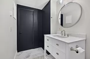 17 Grove St, New London, CT 06320 - Photo 26
