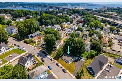 17 Grove Street, New London, CT 06320 - Photo 6