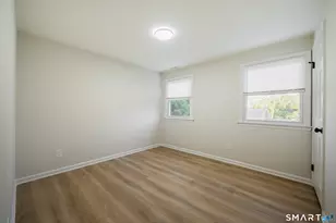 132 Hollyberry Ln, Plainville, CT 06062 - Photo 20