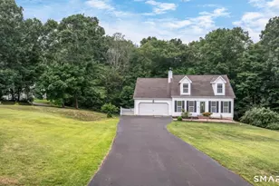 13 Captain Amos Stanton Drive, Ledyard, CT 06339 - Photo 2