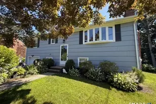 77 Valley View Rd, Norwalk, CT 06851 - Photo 1