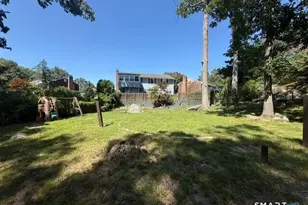 77 Valley View Rd, Norwalk, CT 06851 - Photo 26
