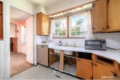 9 Penzance Road, Stamford, CT 06902 - Photo 12