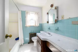 9 Penzance Rd, Stamford, CT 06902 - Photo 18