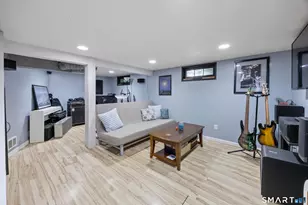 43 Deering Ln, Naugatuck, CT 06770 - Photo 22