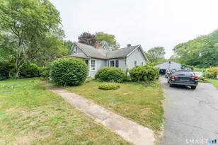 193 Old Colchester Rd, Waterford, CT 06375 - Photo 4