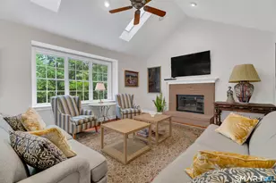 104 Salem Rd, Trumbull, CT 06611 - Photo 14