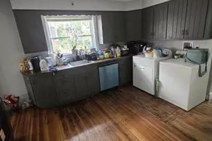 56 Bradley Ave, Hamden, CT 06514 - Photo 12