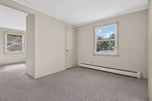 9 W Rd, East Lyme, CT 06357 - Photo 18