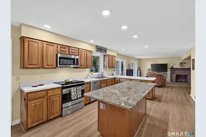 7 Bailey Drive, Guilford, CT 06437 - Photo 6