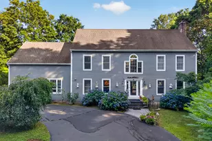 7 Bailey Dr, Guilford, CT 06437 - Photo 2