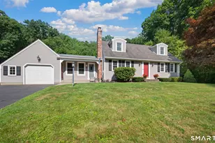 39 Plainfield St, Enfield, CT 06082 - Photo 2