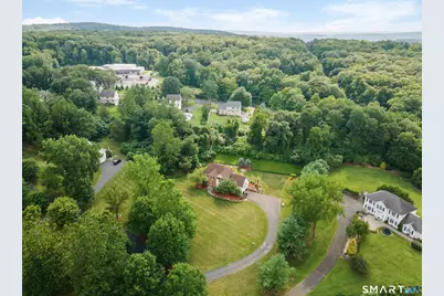83 Elk Drive, Southbury, CT 06488 - Photo 4