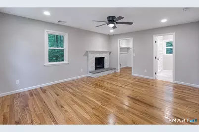 10 Leopard Drive, Newtown, CT 06482 - Photo 14